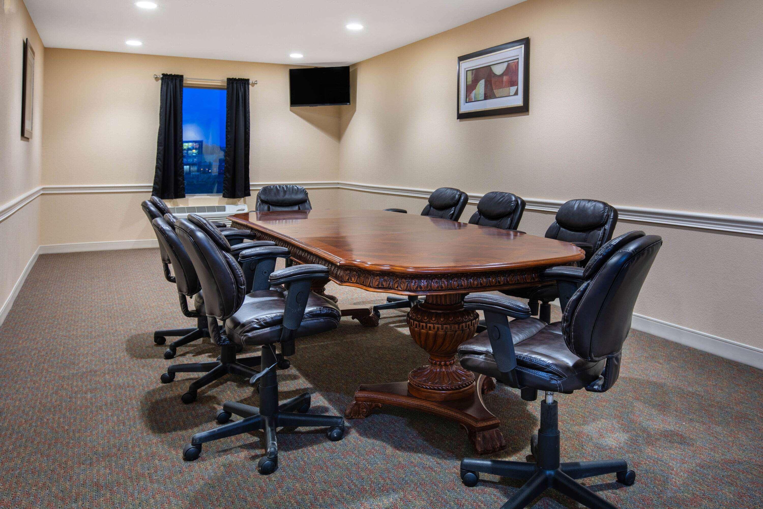 Days Inn & Suites By Wyndham Florence/Jackson Area Exteriér fotografie